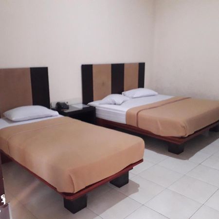 Surya Hotel & Resort Baturraden Eksteriør billede