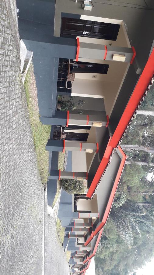 Surya Hotel & Resort Baturraden Eksteriør billede